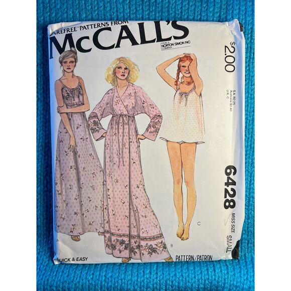McCalls sewing pattern 6428 nightgown pajamas panties babydoll 1970s size small - Picture 1 of 5